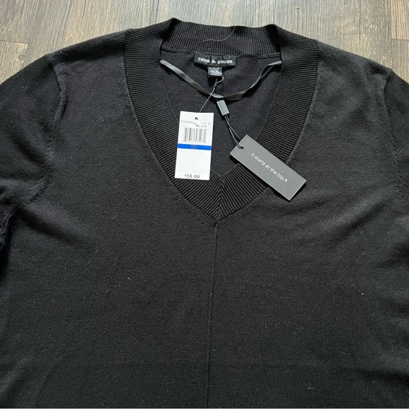 NWT Cable & Gauge V Neck Long Sleeves Black Knit Sweater Straight Fit Women's XL - Picture 6 of 10